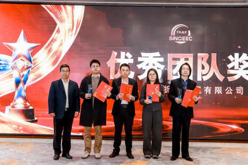 1770380228121259a470.jpg a01a0932-opq4367868543.jpg