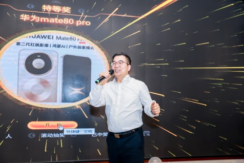 177038038720311013f2.jpg a01a1944-opq4369377060.jpg